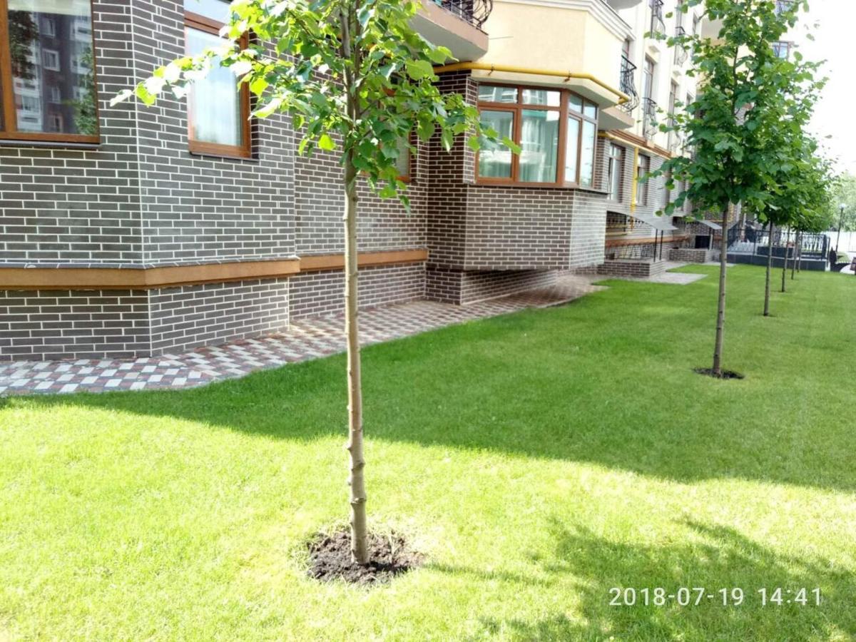 Apartment Studio London 92 Irpin Exterior foto